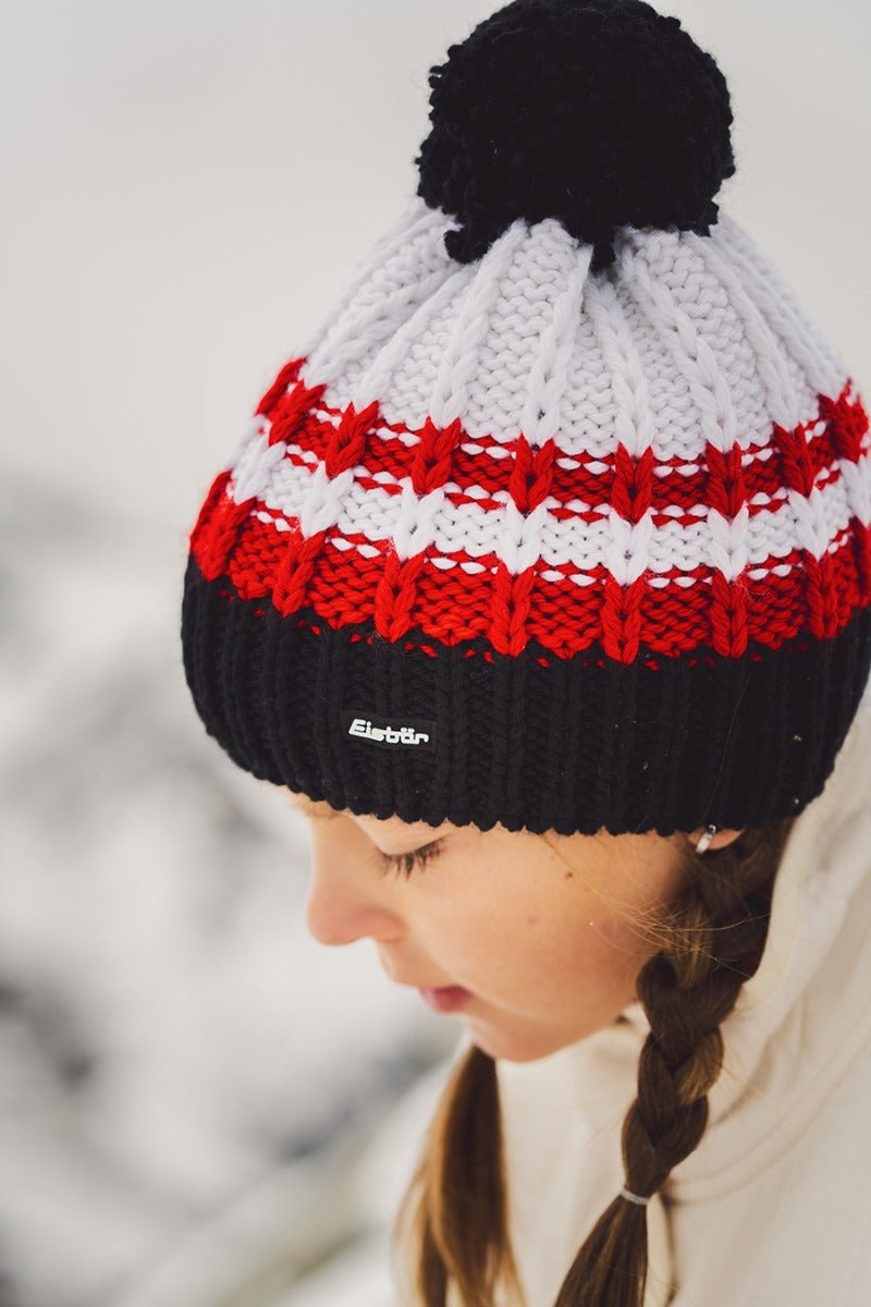 Șapcă Eisbar Kova Pompon Black Red White